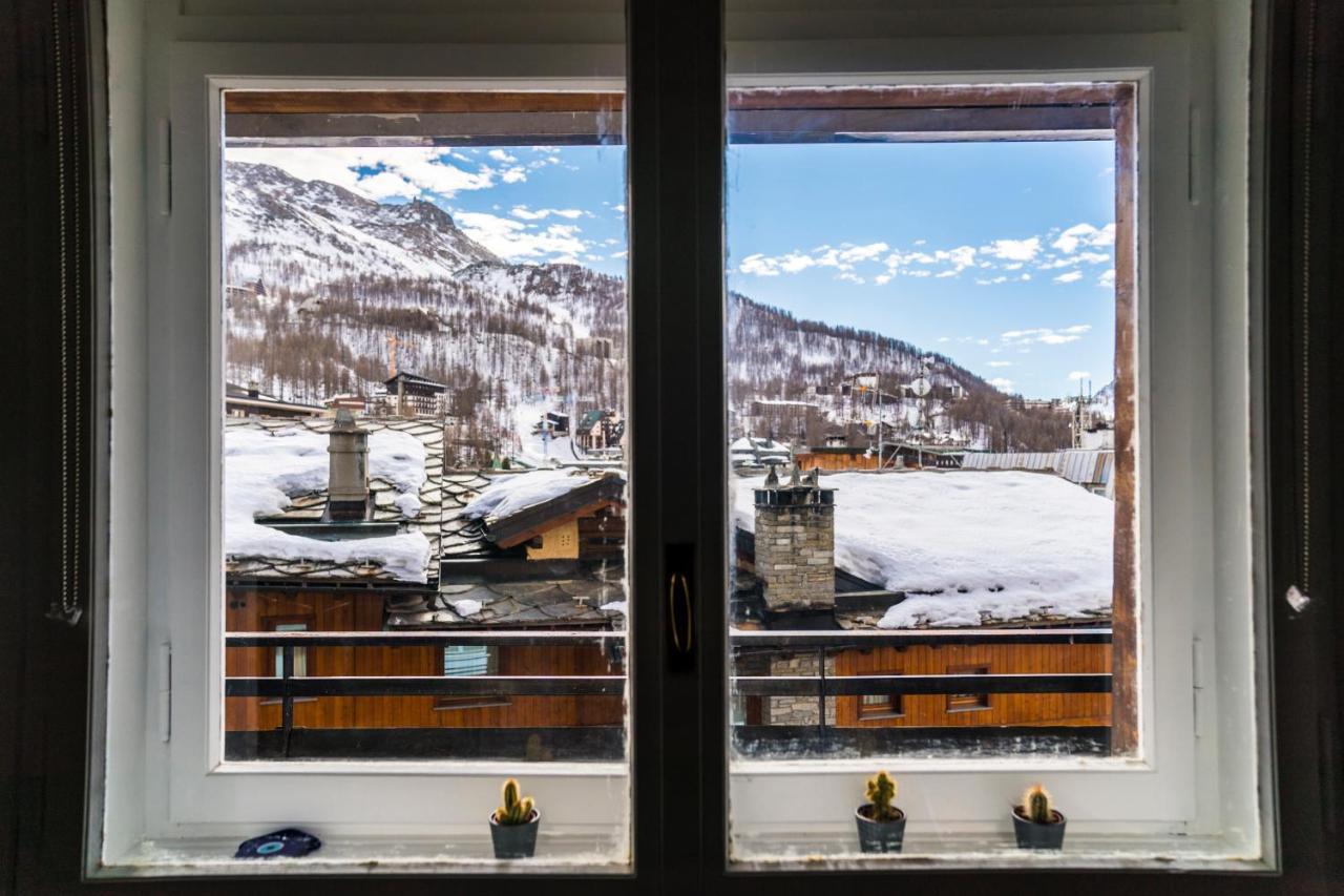 ברויל-קרוויניה Stay In Cervinia Deluxe Apartment מראה חיצוני תמונה