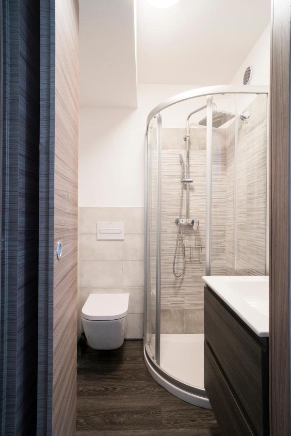 ברויל-קרוויניה Stay In Cervinia Deluxe Apartment מראה חיצוני תמונה